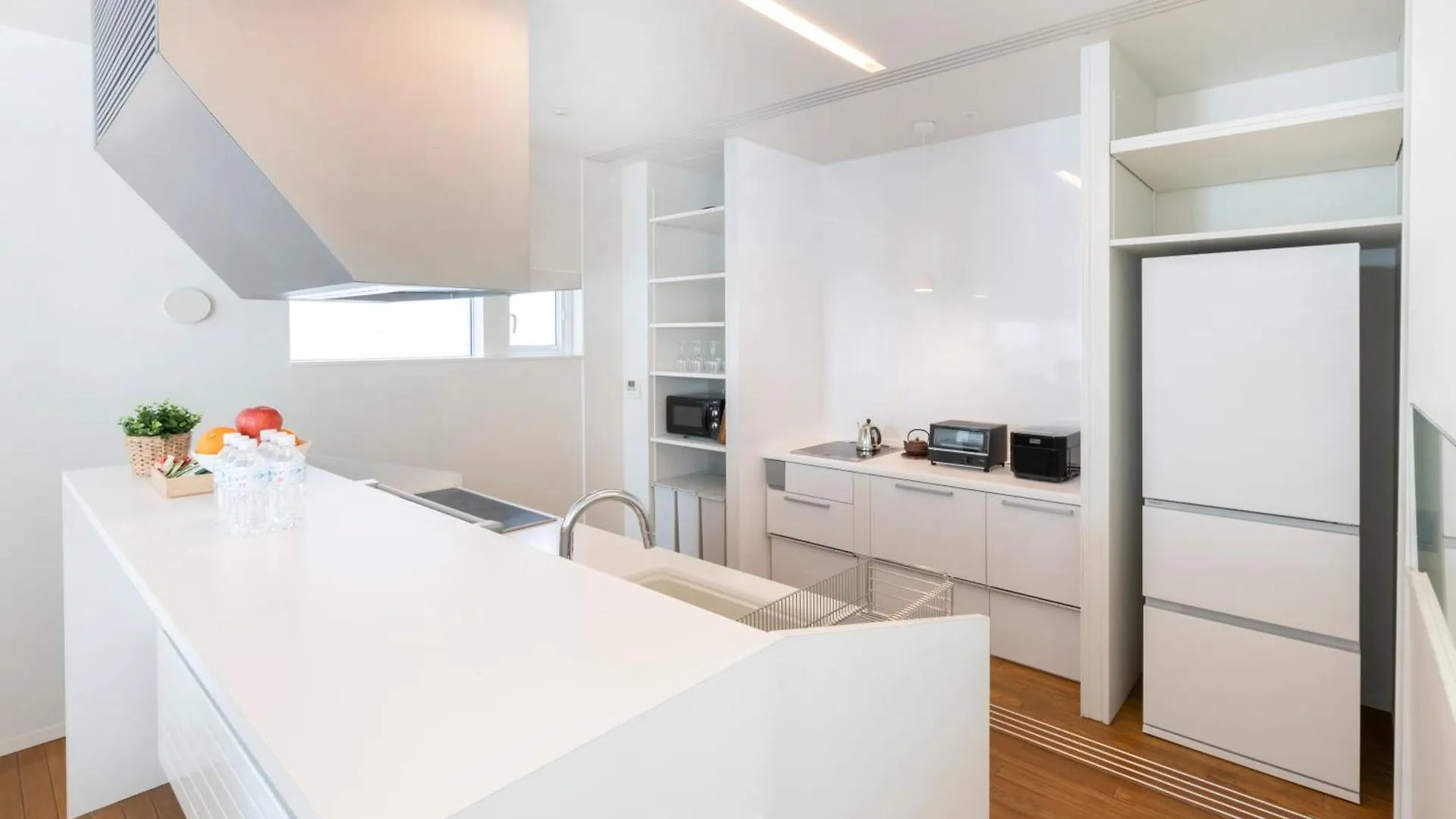 Minimalist Haven Central Sapporo Max 8Ppl150Sqm Area 0*,  Japan