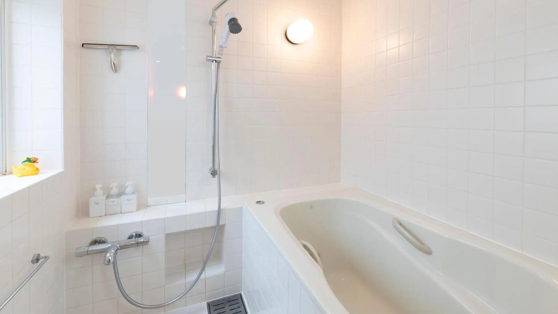 Minimalist Haven Central Sapporo Max 8Ppl150Sqm Area Feriehus