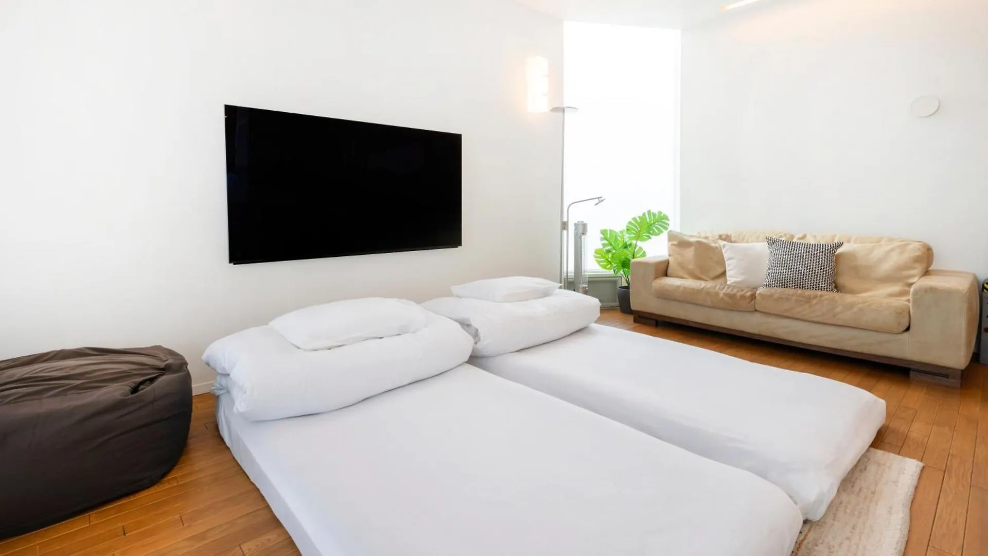 Minimalist Haven Central Sapporo Max 8Ppl150Sqm Area 0*,