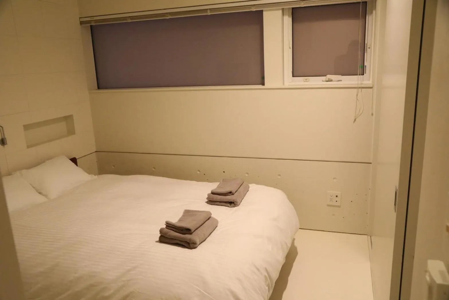 Minimalist Haven Central Sapporo Max 8Ppl150Sqm Area Japan