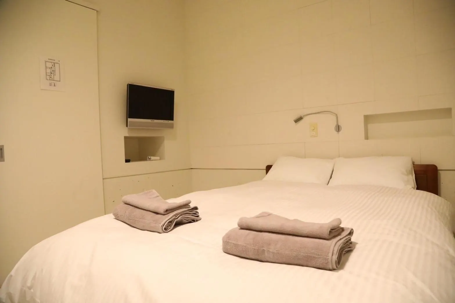 Minimalist Haven Central Sapporo Max 8Ppl150Sqm Area Feriehus