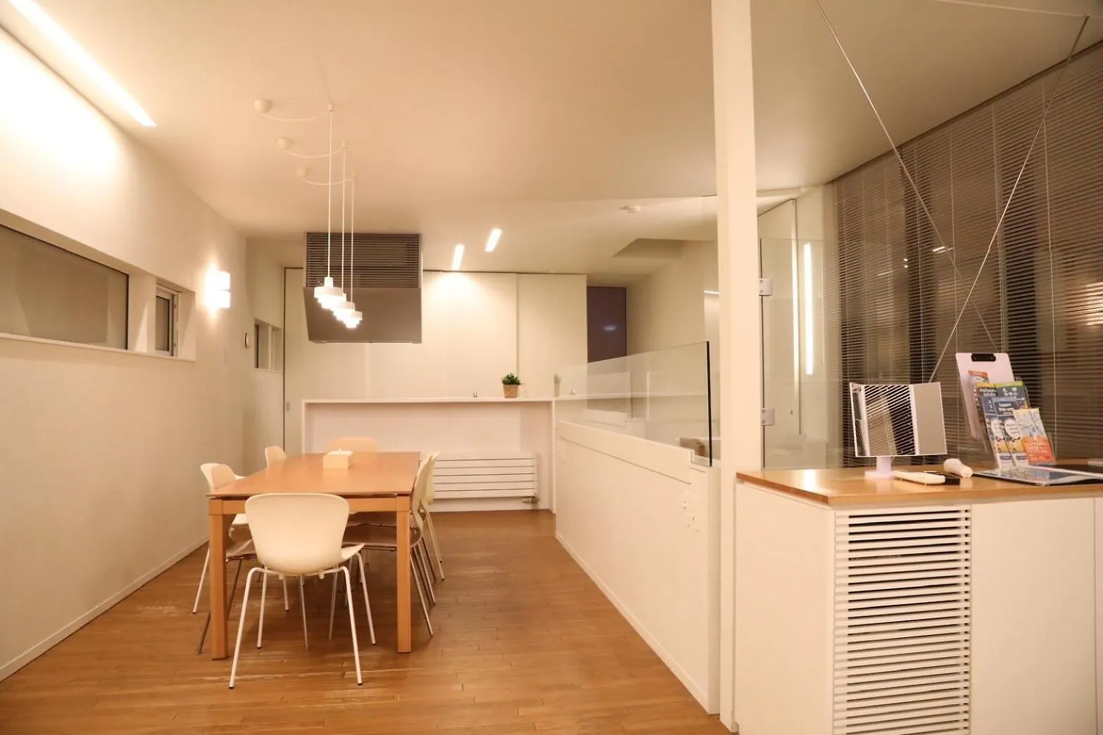 Minimalist Haven Central Sapporo Max 8Ppl150Sqm Area Japan